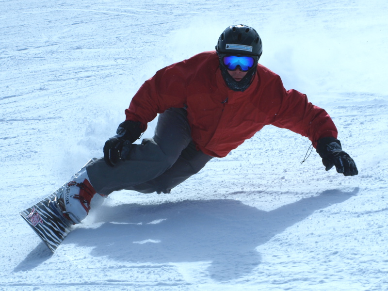 some-snowboard-carving-photo