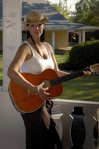 Just strumming at the park-_dsc3627_frame_px800.jpg