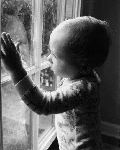 What's out there?-11-29-02-bw-erik-window-2.jpg