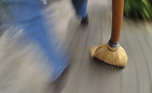 Help - Broom in Motion-broom4.jpg