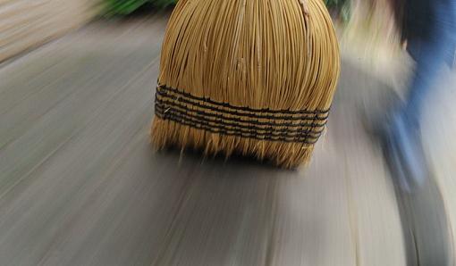 Help - Broom in Motion-broom1.jpg