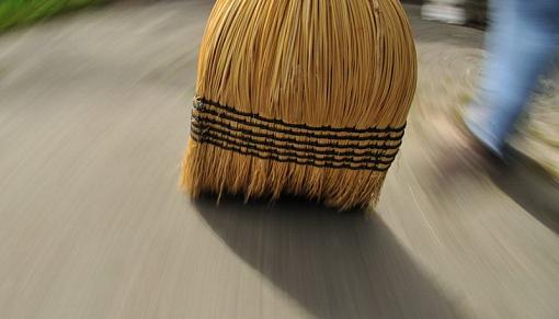 Help - Broom in Motion-broom2.jpg