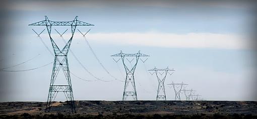 Power-desertpowerlines2_edit1_px800.jpg