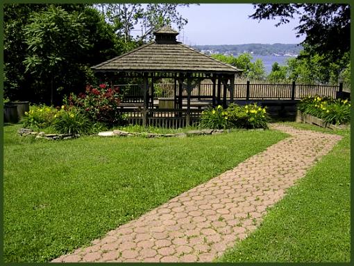 Gazebo at the Perryville Dock-perryvilledocksmall.jpg