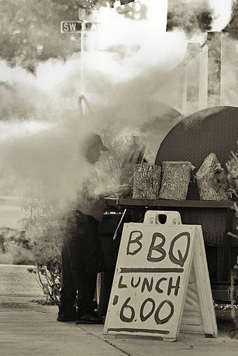 BBQ lunch - .00-bbq1_sm.jpg