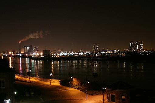 London sky line at night-2.jpg