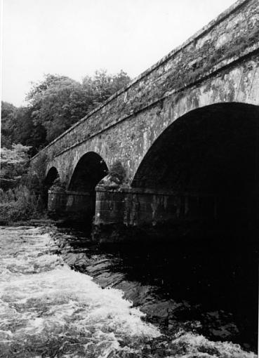 Bridge over the Liffey-athbridge.jpg