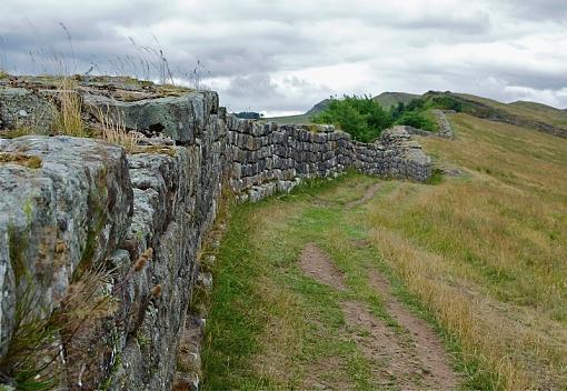 Hadrian's Wall-wall.jpg