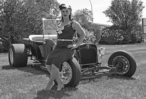 Hot Rod Magazine  Model-r11_edit_bw.jpg