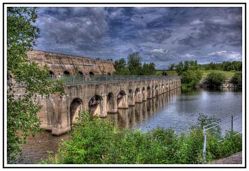 HDR photos-pinawa-dam.jpg