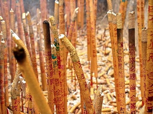 Burning incense.-screen-shot-2012-01-04-9.38.54-am.jpg