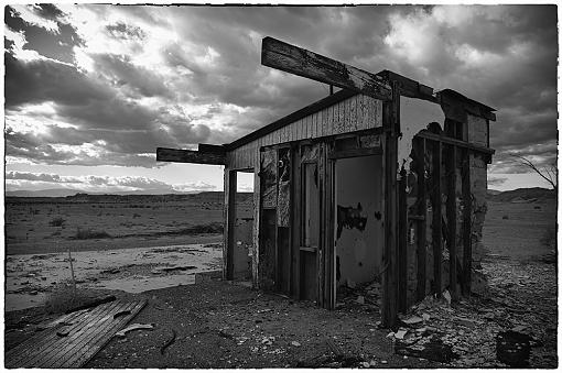 Salton Sea Bungalow-dsc_0851_edit1_1000.jpg