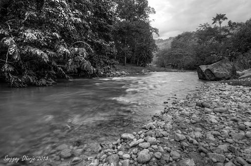 River.-dsc_4115_6_7_tonemapped-2-2.jpg