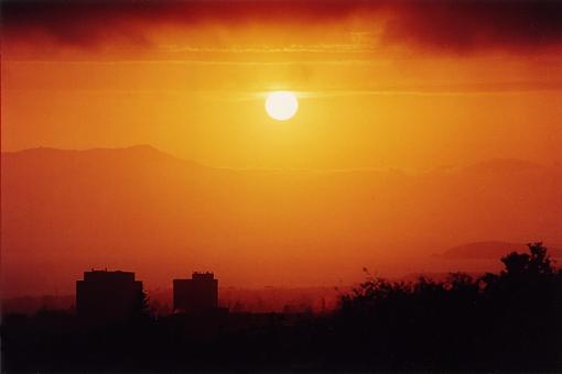 Click image for larger version.&nbsp;

Name:	b sunset.jpg&nbsp;
Views:	139&nbsp;
Size:	52.0 KB&nbsp;
ID:	9919