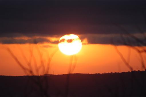 December Project: Playing with Light-sunset_mt_panorama_bathurst.jpg