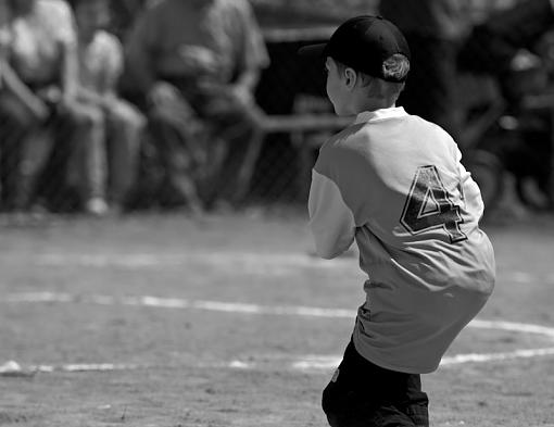 2009 April Project: B&amp;W-first-day-baseball-20.jpg