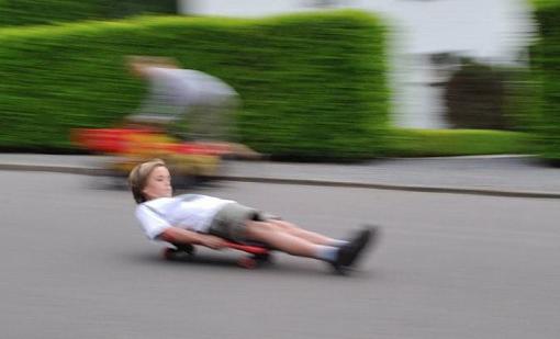 May Project  FEET-boy-skate-board3.jpg