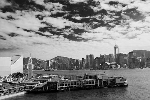 January 2012 Project - B&amp;W Photography-habour.jpg