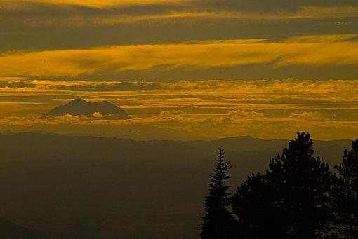 May Project(s)-rainier_sunset-ridge-above-liberty-wa.jpg