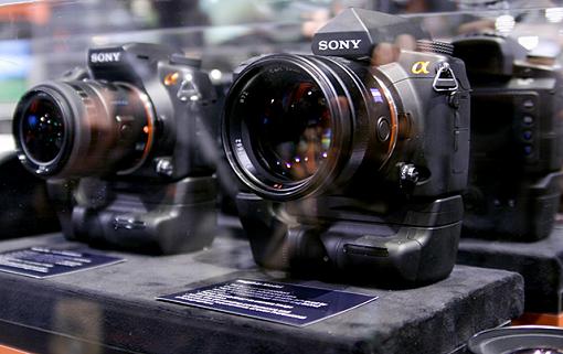 Future Sony Flagship DSLR and High Amateur DSLR-new-sonys.jpg