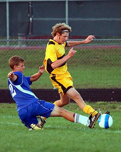 Boys Varsity Soccer-2-web.jpg