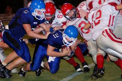 Varsity football game-tuttle_tdresize.jpg