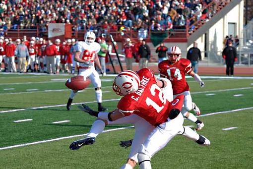 Football-centralfbvsstjohns_20071124_0015sf.jpg