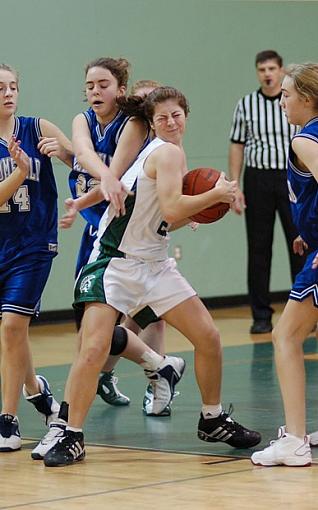 Girls Basketball-1laura.jpg