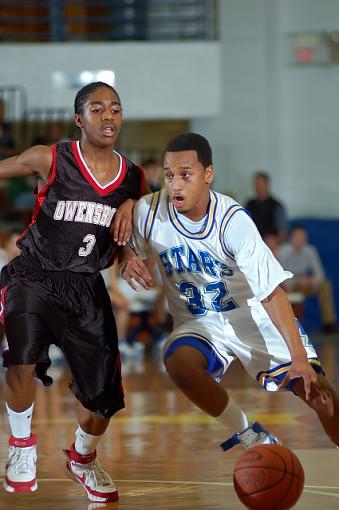 A couple right before the tornado-jvgame_1.jpg