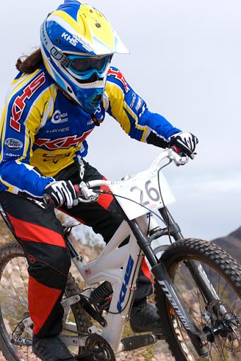 Downhill Mountain Bike Racing-melissa-buhl-startlow2.jpg