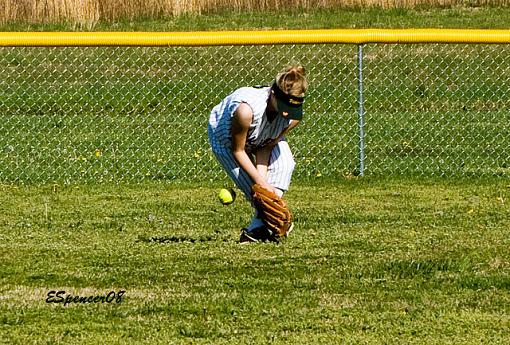 Girls Softball from last week-oops.jpg