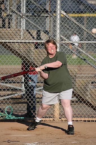 Lady's softball-jdb_8137_1.jpg