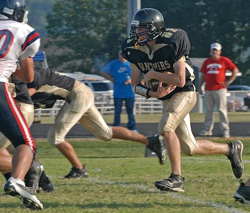 Somebody say FOOTBALL...-dsc_0352-3-800.jpg