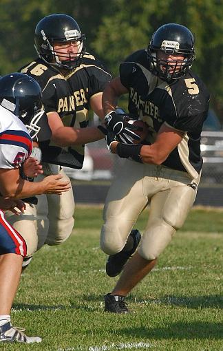 More Football-dsc_0197-2_800.jpg