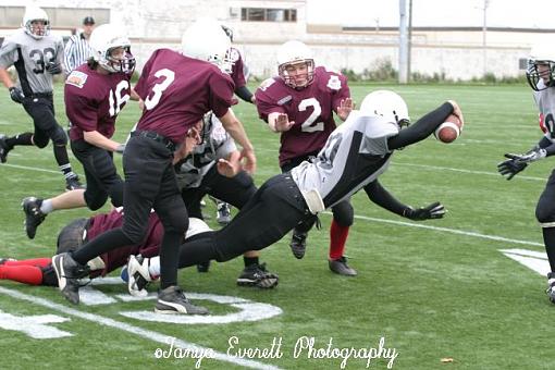 A little Bantam football..-foxes-vs-trojans-364-1.jpg