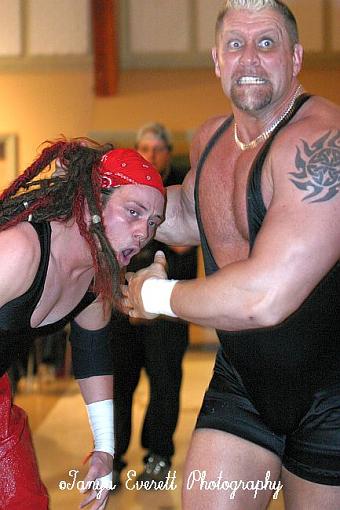 Wrestling...-innovative-hybrid-wrestling-nov-16-2008-389-1.jpg