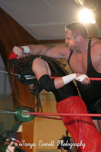 Wrestling...-innovative-hybrid-wrestling-nov-16-2008-412-1.jpg