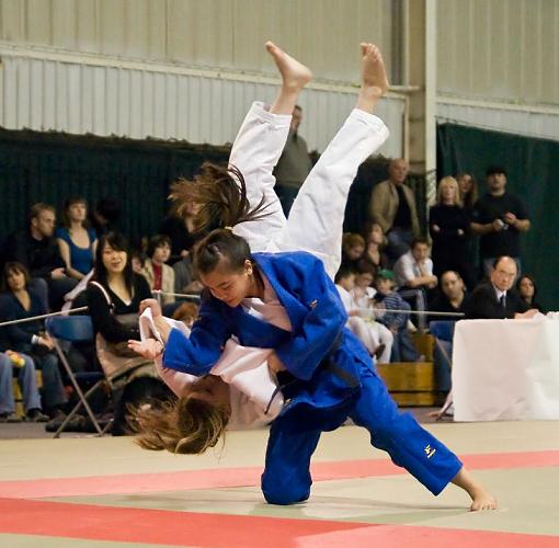 Some local Judo tournament shots-throw-10.jpg