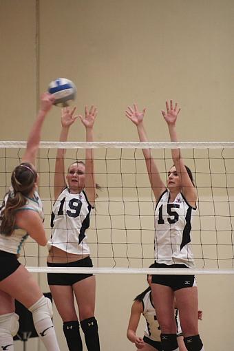 Comment and Critique my Volleyball Shots-yakima-jamboree-2009-68-editsm2.jpg