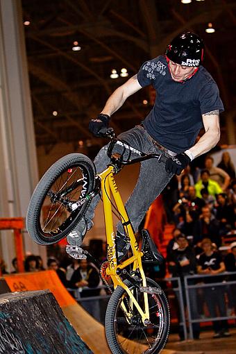 indoor BMX competition.-20090315_bmx_0034.jpg