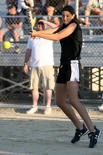 Professional softball-5web1.jpg