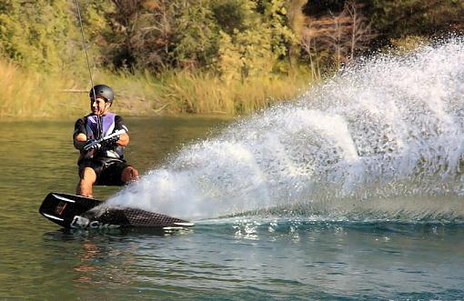 Winter Wakeboarding-trav01.jpg