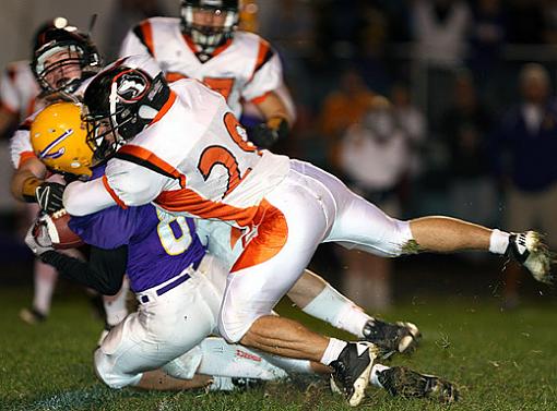 Friday night football-1d2n2463web.jpg