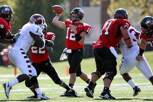 Temple at NIU football-3web.jpg