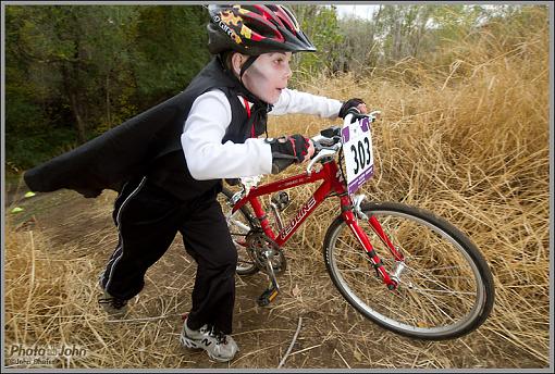 Halloween Cyclocross Race - Costumes!-_mg_4423.jpg