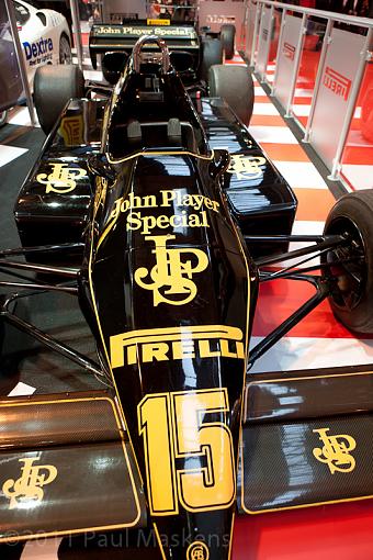 New Lotus Livery unvelied-_v9w8631.jpg