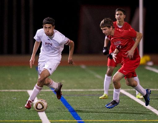 A few night soccer shots with the D4 and D3s-sha_3771.jpg