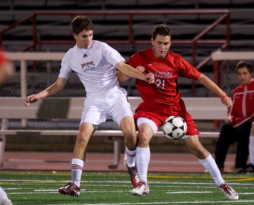 A few night soccer shots with the D4 and D3s-sha_3852.jpg