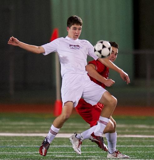 A few night soccer shots with the D4 and D3s-sha_3854.jpg