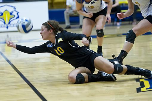 College Volleyball-d3s_3446-3-10.jpg